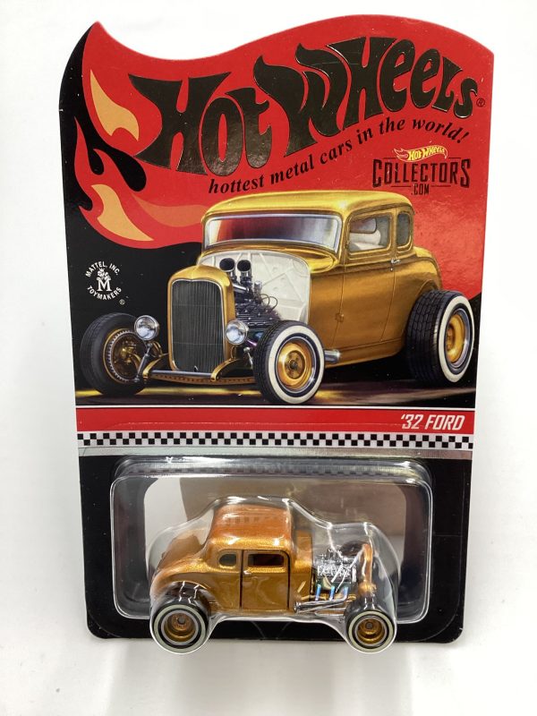 2021 Hot Wheels RLC #04464 17500 32 Ford Gold with protector Supply