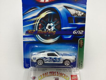 2006 Hot Wheels #044 Treasure Hunt 6 12 67 Mustang White W protector * Bad Card* Hot on Sale