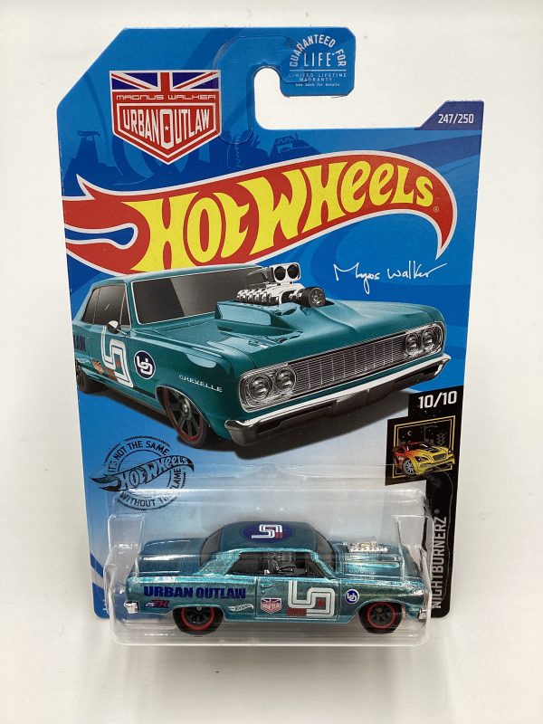 2020 Hot Wheels Super Treasure Hunt #247 64 Chevy Chevelle SS Light Blue W Protector Online