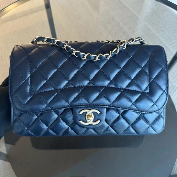 Chanel Chic Flap - Medium 25CM Quilted Lambskin Dark Blue Golden Hardware Series 21 Online