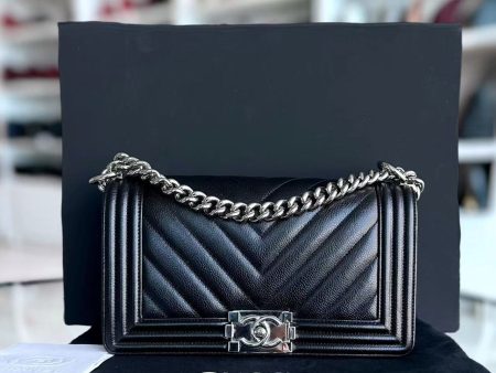 *2020 Receipt* Caviar Old Medium 25CM Chevron Black Silver Hardware Series 29 Hot on Sale