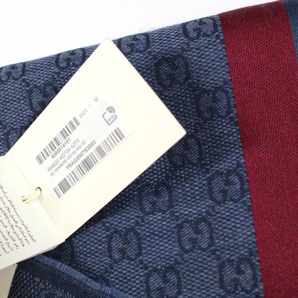 Gucci Scarf Midnight Blue Signature GG Stripe - Wool Silk Jacquard Shawl SALE For Sale