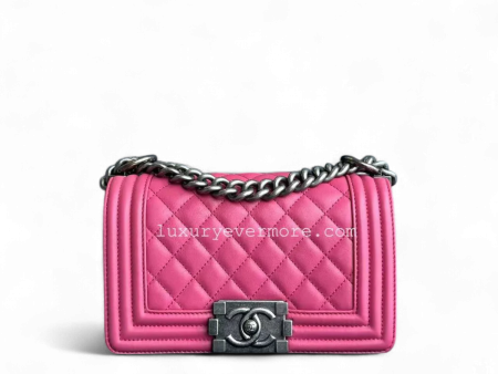 *Calfskin* Chanel Boy Small - Quilted Calfskin Boy Pink Ruthenium Silver Hardware Series 26 Fashion